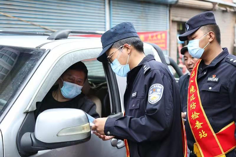 河南多地开展家装改造焕新行动，助力百姓美好生活焕新颜