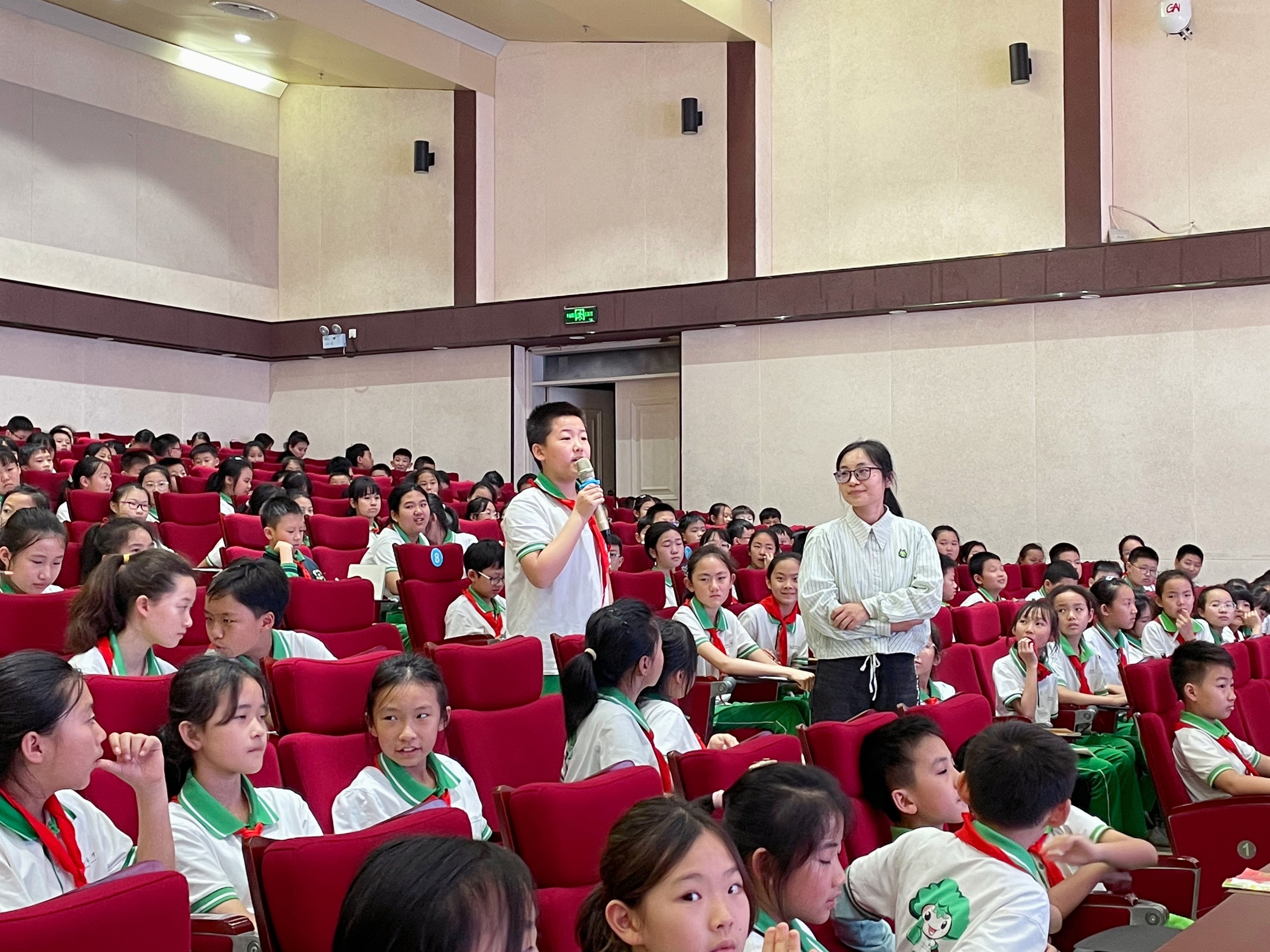 开启一场历史文化对话！贵阳黔灵小学师生走进省博物馆